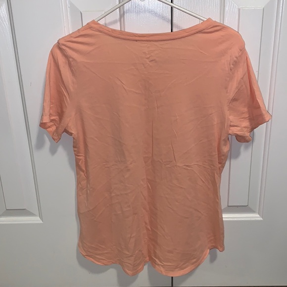 Old Navy everywear mermaid pocket graphic tee - Picture 3 of 4